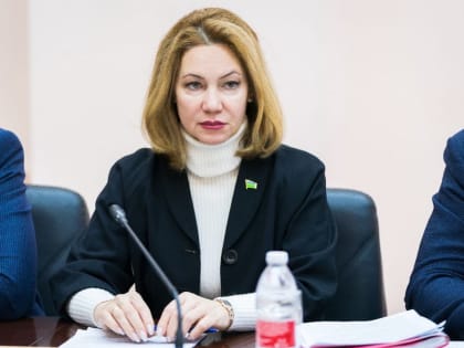 Оксана Михеева обсудила итоги деятельности районной Думы с Губернатором Югры и депутатами Ханты-Мансийского района