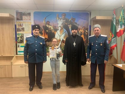 В Радужном представители казачества провели конкурс рисунков «Воинская слава России!»