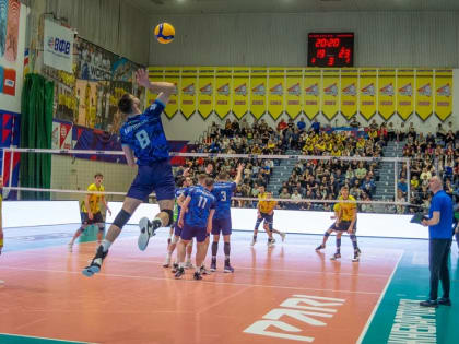 Волейболисты «Югры-Самотлора» старались, сражались, но не устояли