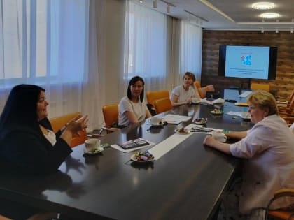 Участницы «Женского движения» рассказали жительницам Советского как открыть своё дело