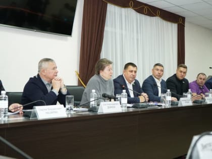 Наталья Комарова обсудила с главой Мегиона самые острые вопросы развития муниципалитета