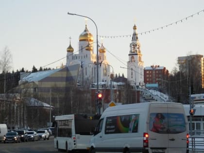Дума ХМАО поддержала идею присвоения Ханты-Мансийску звания «Город трудовой доблести»