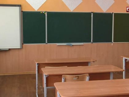 Почти 10 тысяч педагогов Югры вышли на пенсию досрочно в этом году