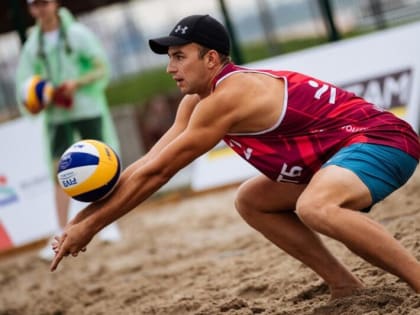 Уступили сильнейшей паре российского пляжного волейбола