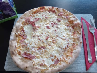 Pizza bismark