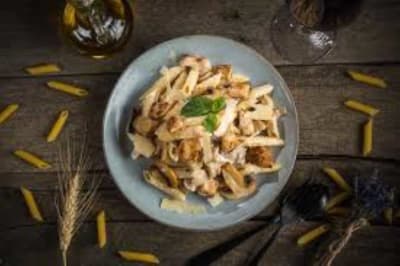 Penne con pollo