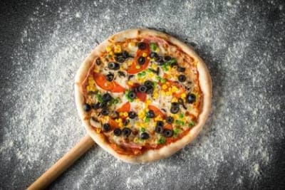 Pizza capriciosa