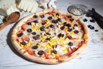 Pizza regina
