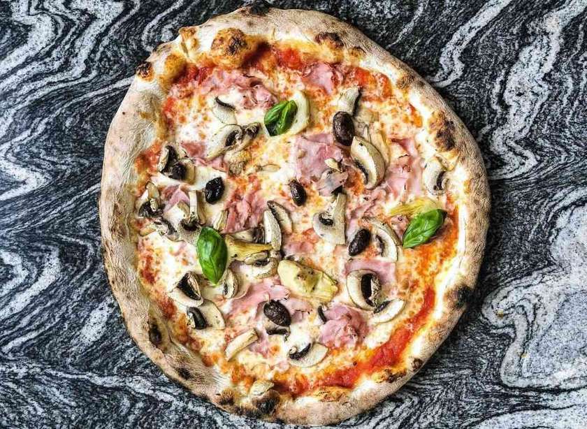 Pizza Capricciosa