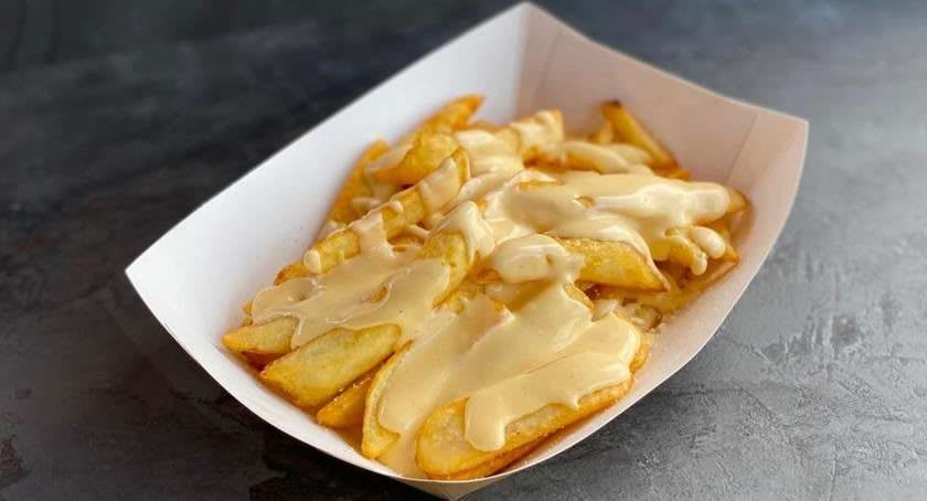 Cheddar fries