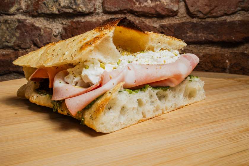 Focaccia MORTADELLA