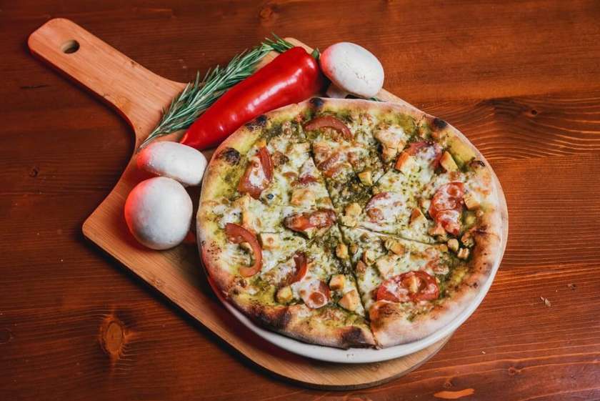 Pizza Pollo Pesto