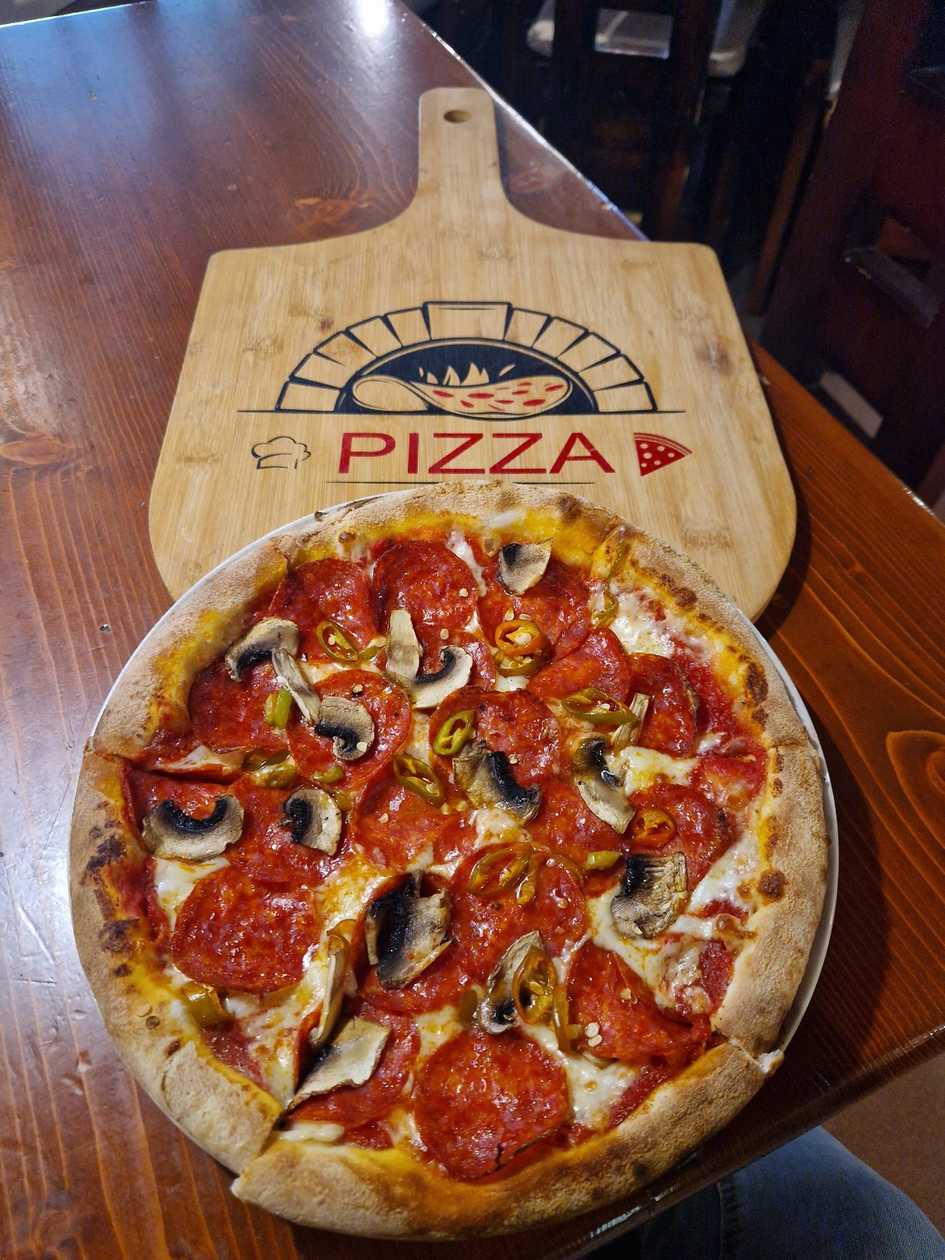 Pizza Diavolo