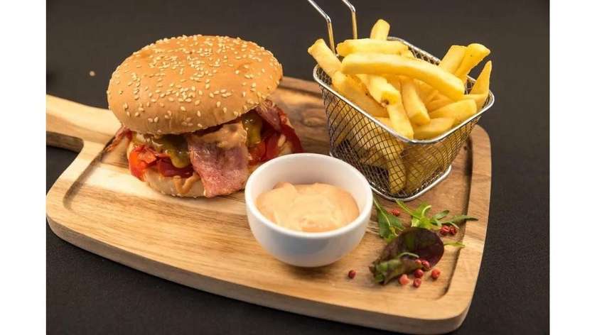 Smoke’n Fire Burger