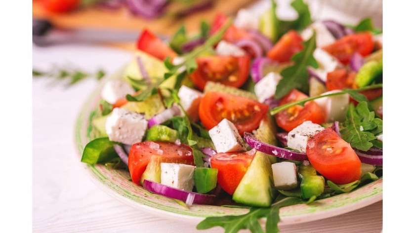 Salată Bulgărească