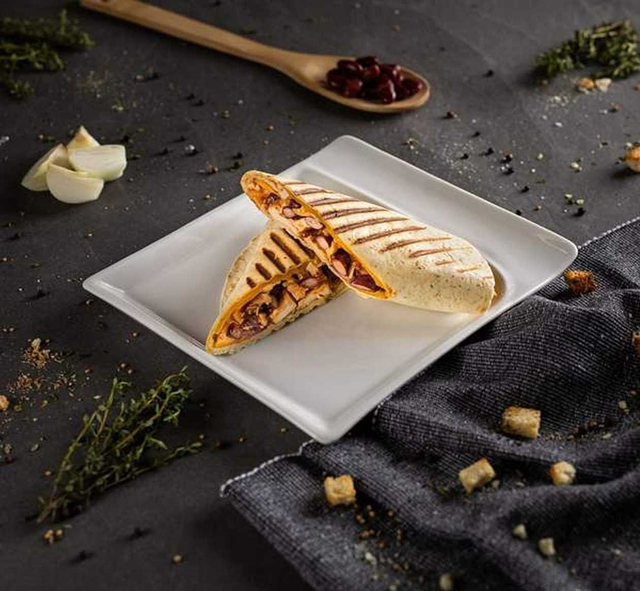Quesadilla cu Pui