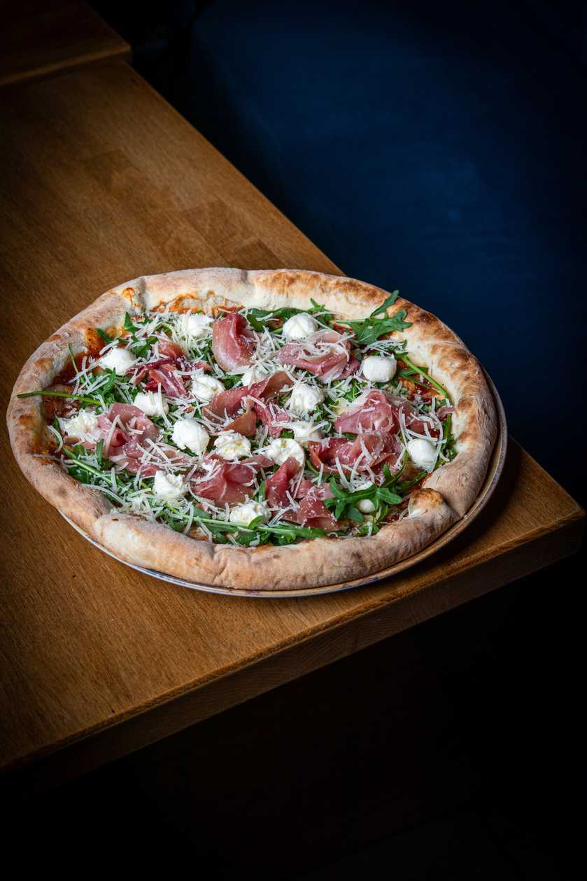 Pizza Crudo
