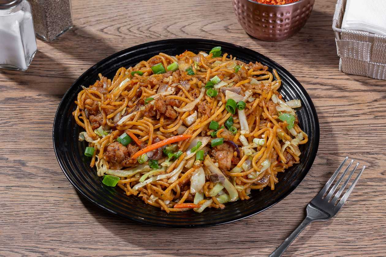 Noodles cu Pui