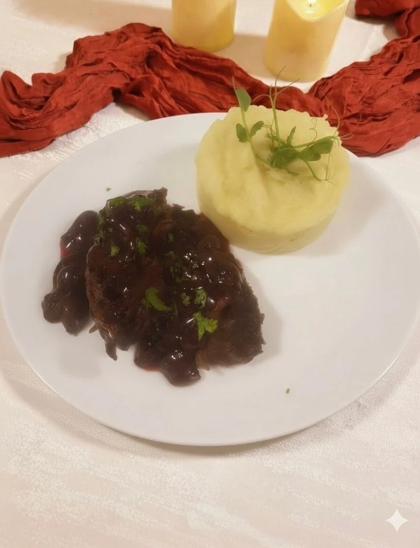 Obrăjor Vită în Sos de Cireșe