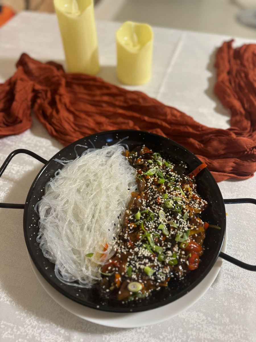 Tigaie Noodle cu Antricot