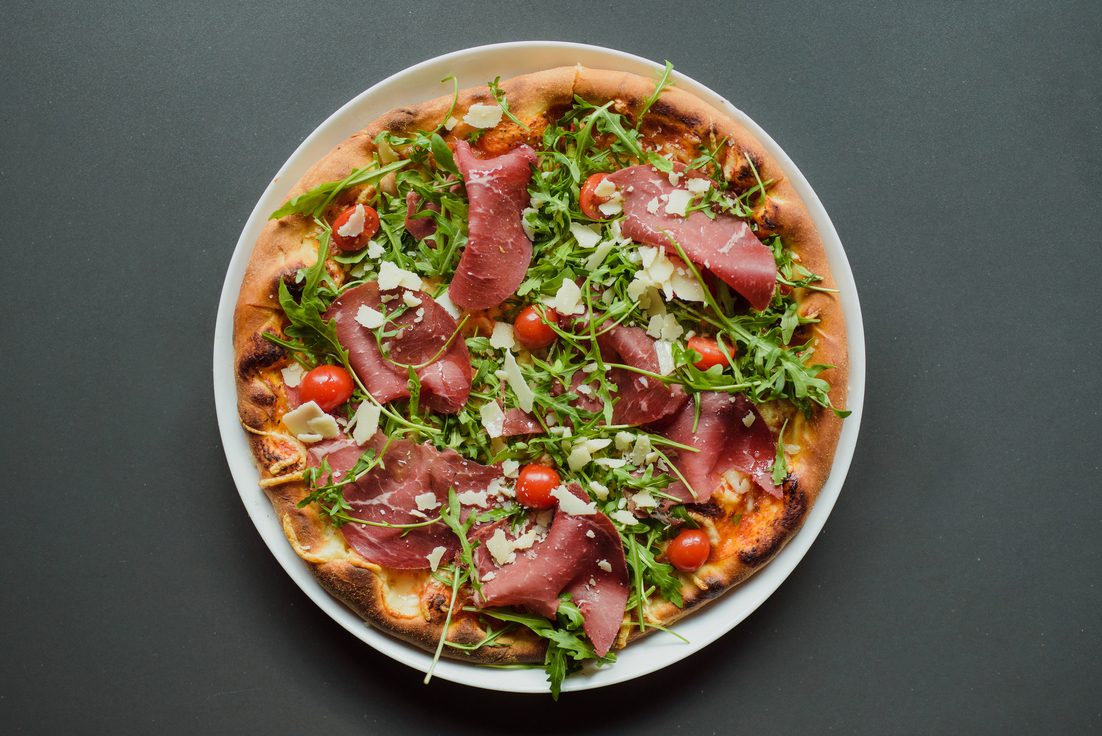 Pizza cu Vită (Bresaola)