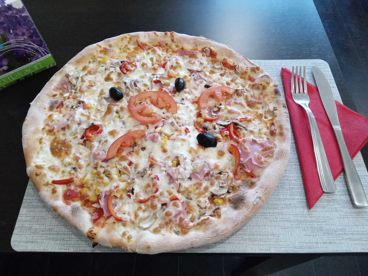 Pizza quattro stagioni