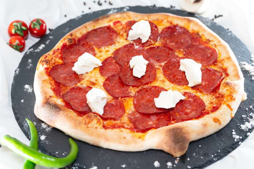 Pizza Philadelphia e Salami Picante