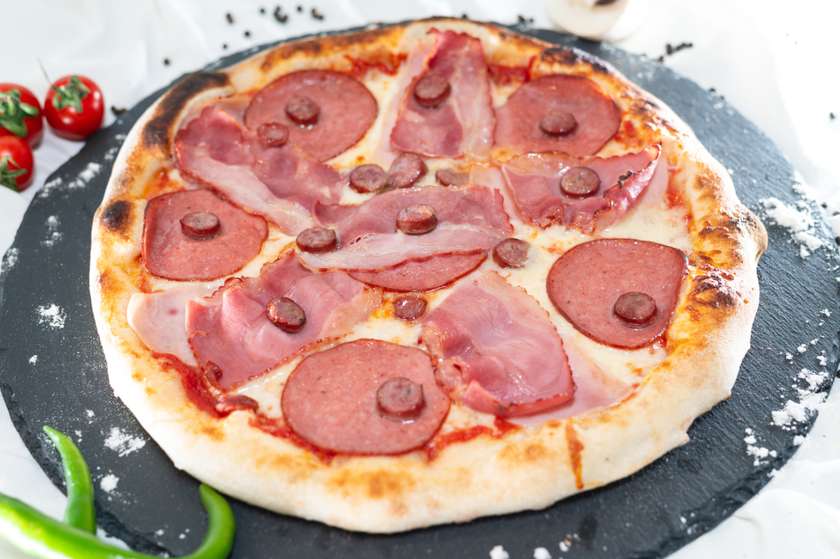 Pizza Canibale