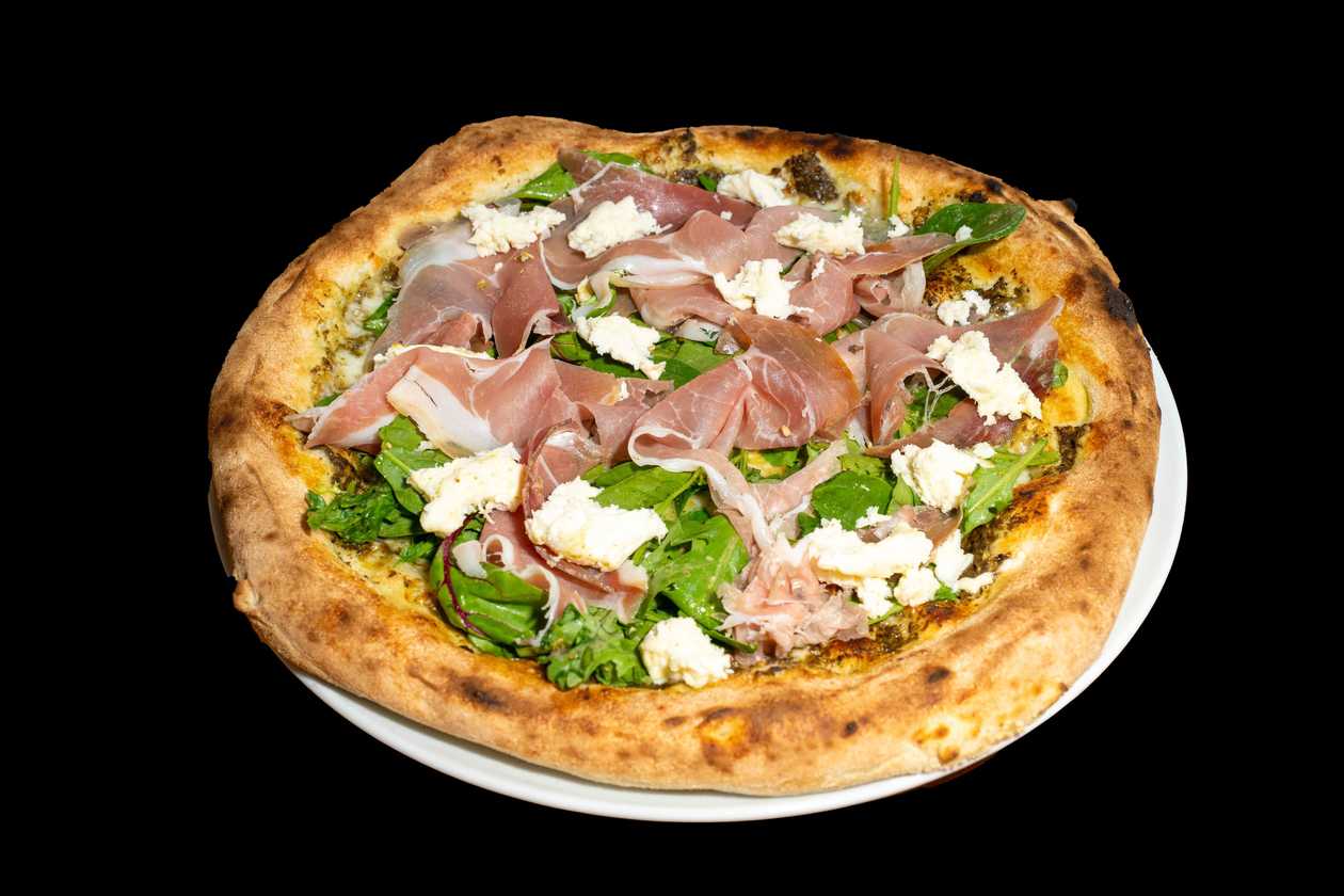 Pizza Truffata con Pesto e Burrata