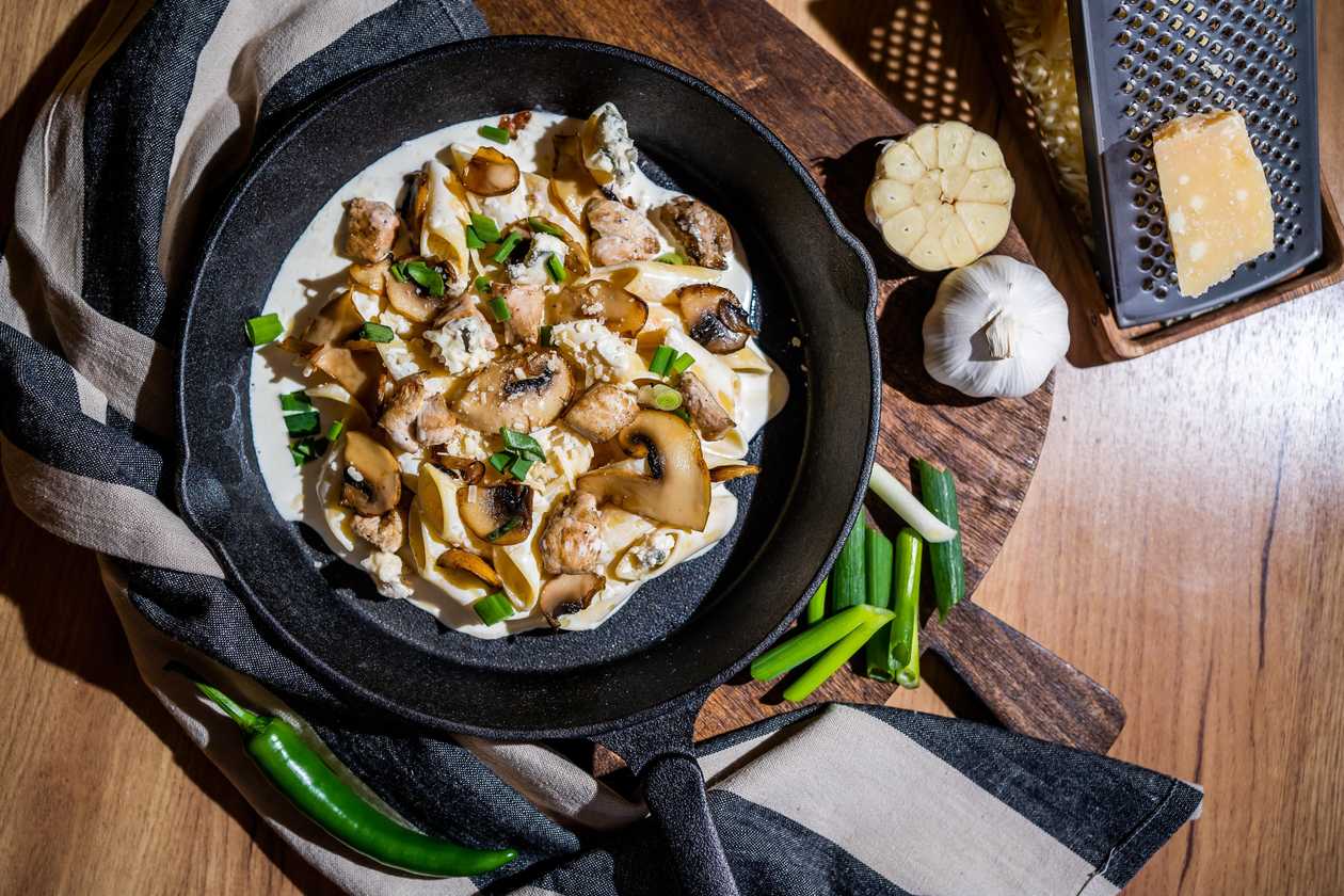 Paste Creamy Chicken