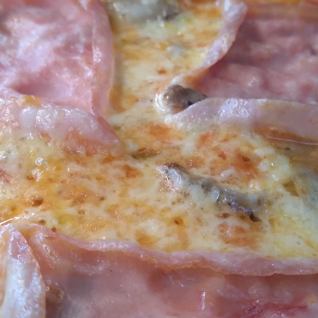 Pizza Prosciutto e Funghi Ø 32cm