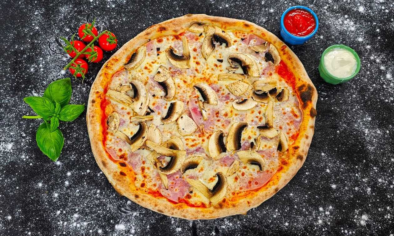 Prosciutto e Funghi