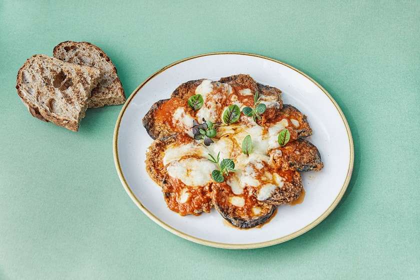 Parmigiana cu Vinete si Mozzarella