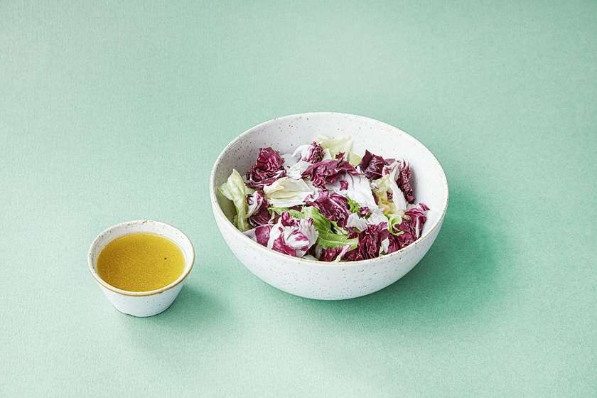 Salată Mixtă cu Vinegretă