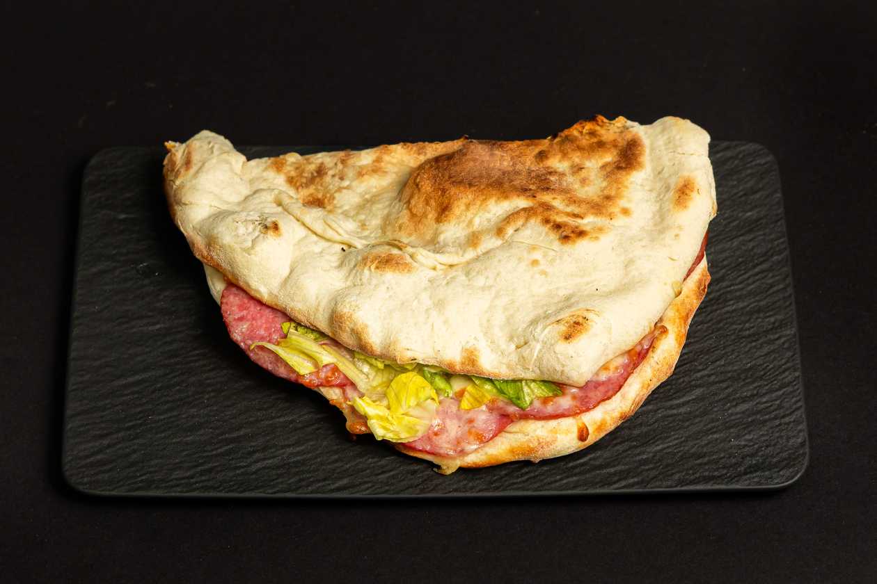 Piadină Salam