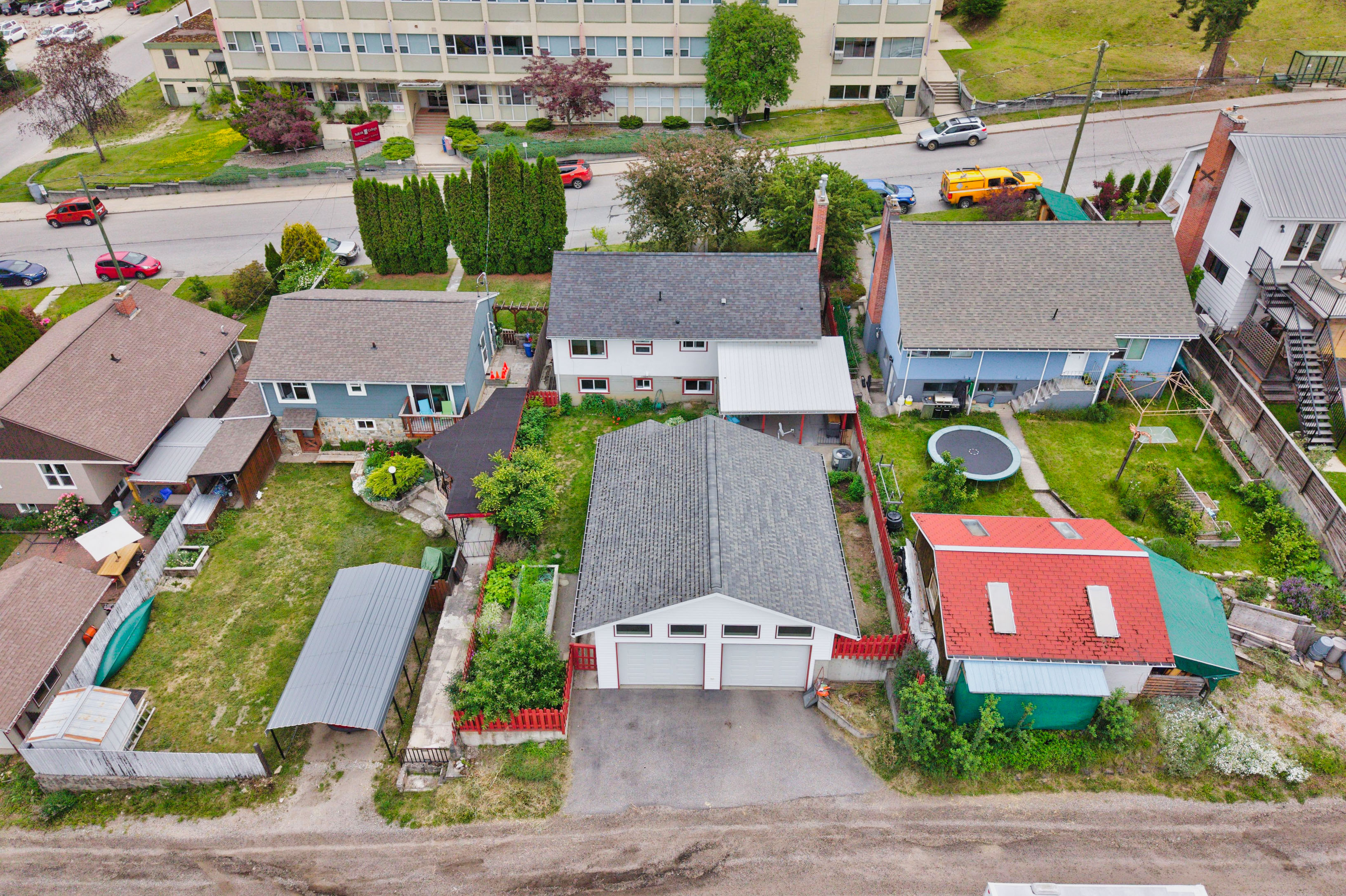 Aerial view of 815 Tenth Street in Nelson BC