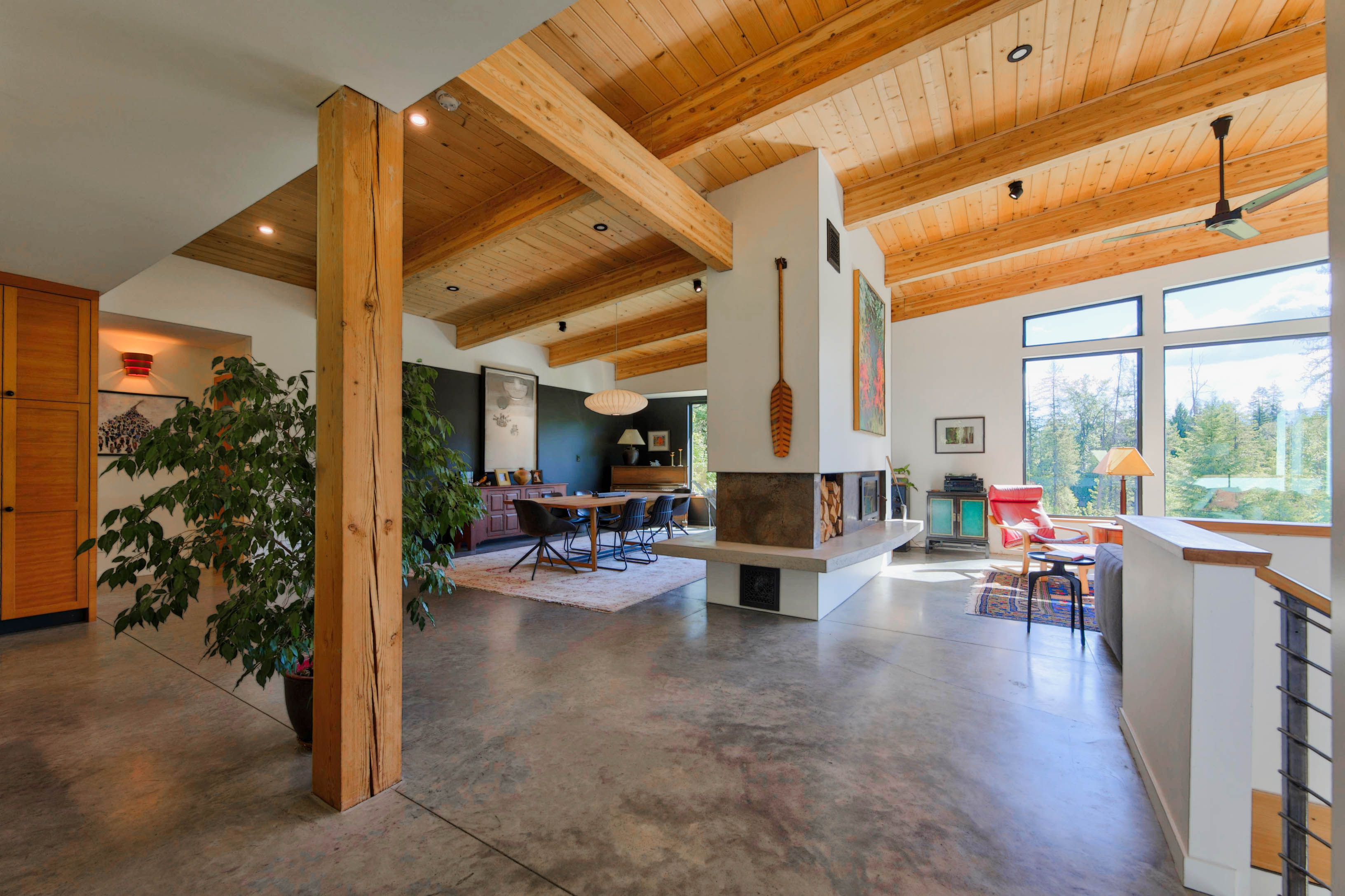 Open concept main living area at 4135 Kays Road