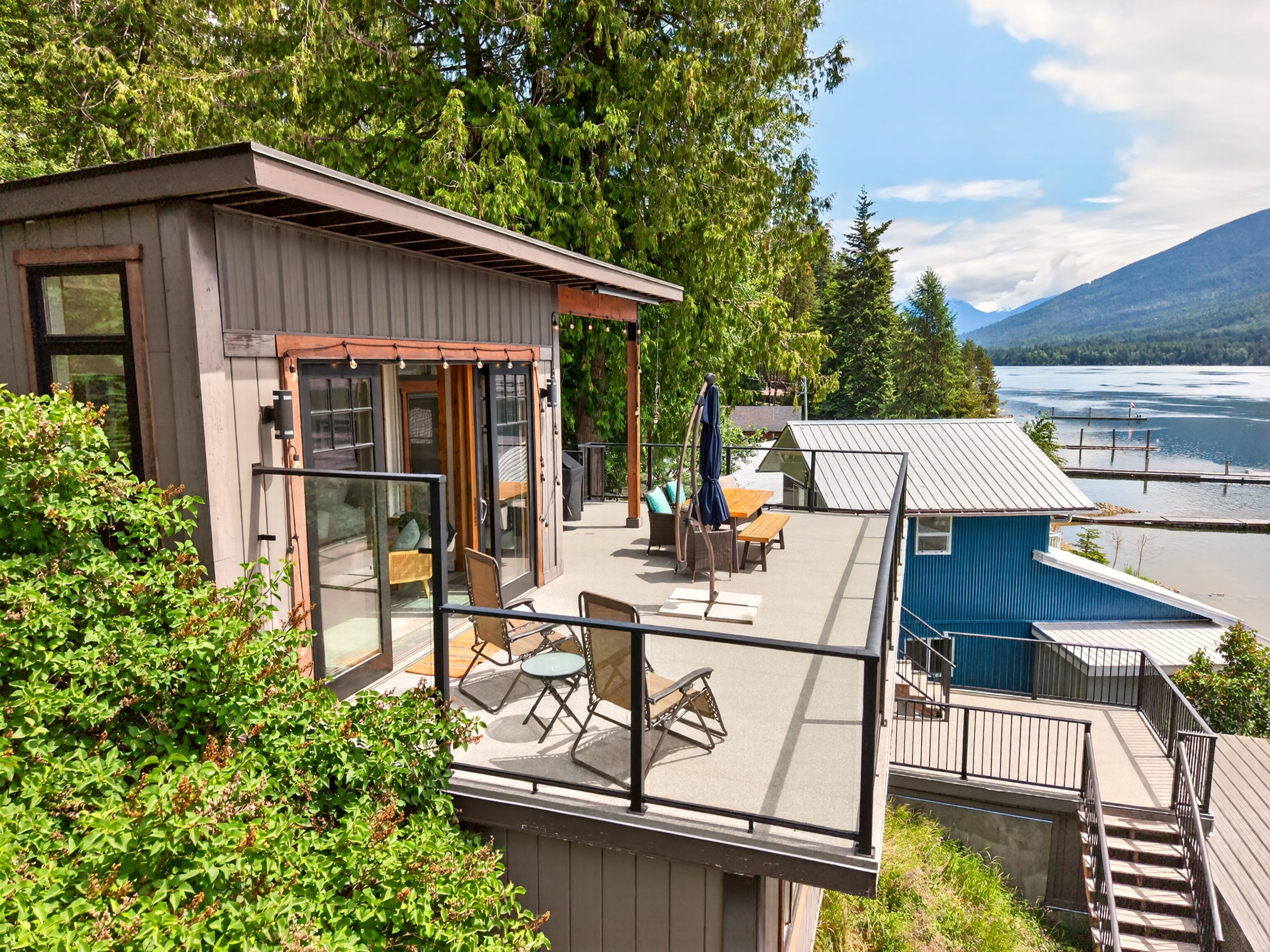 Expansive lake-facing deck at 6506 Littlewood Road