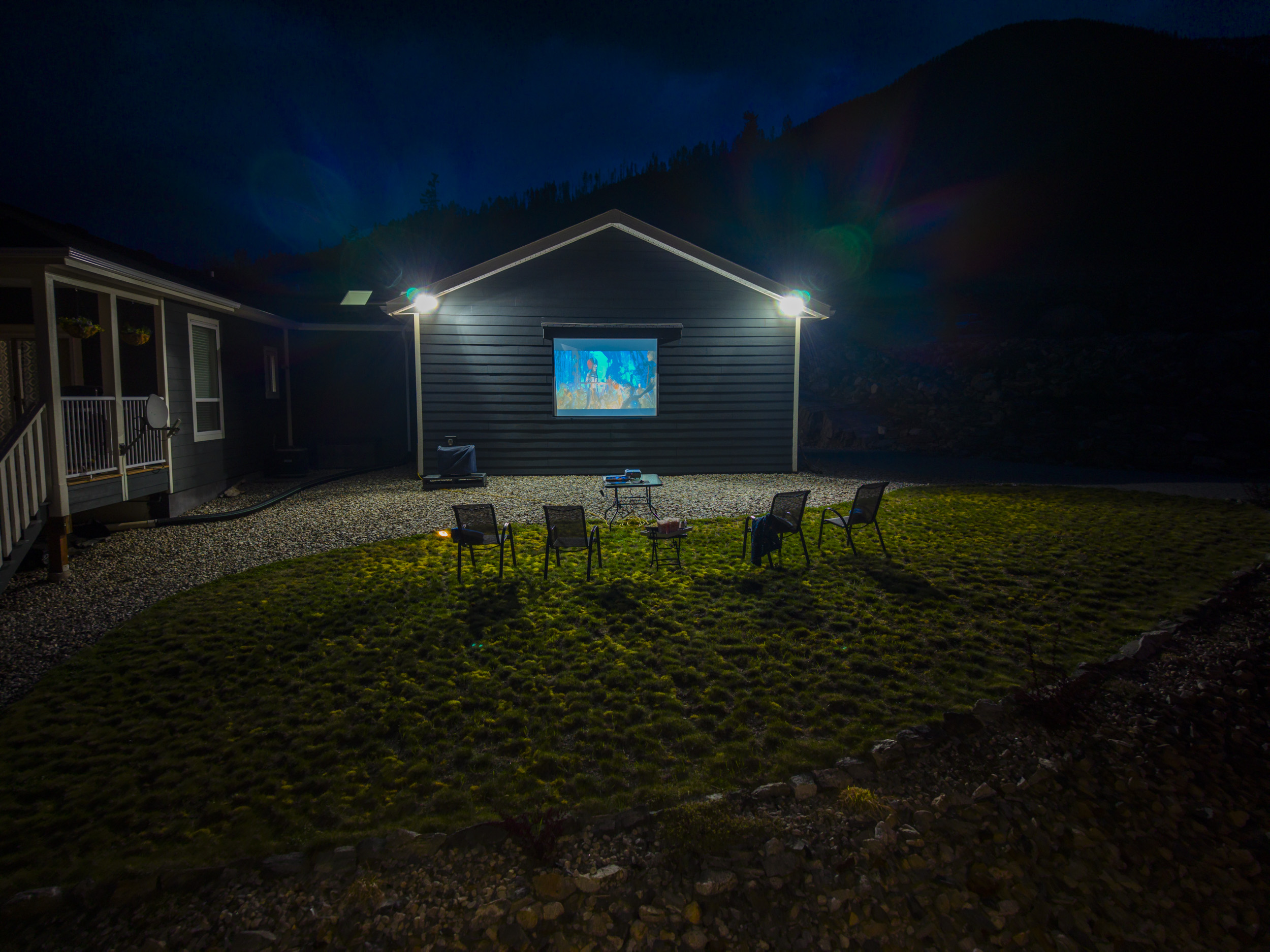 Outdoor movie theatre at 430 Buriview Drive set up for an evening under the stars
