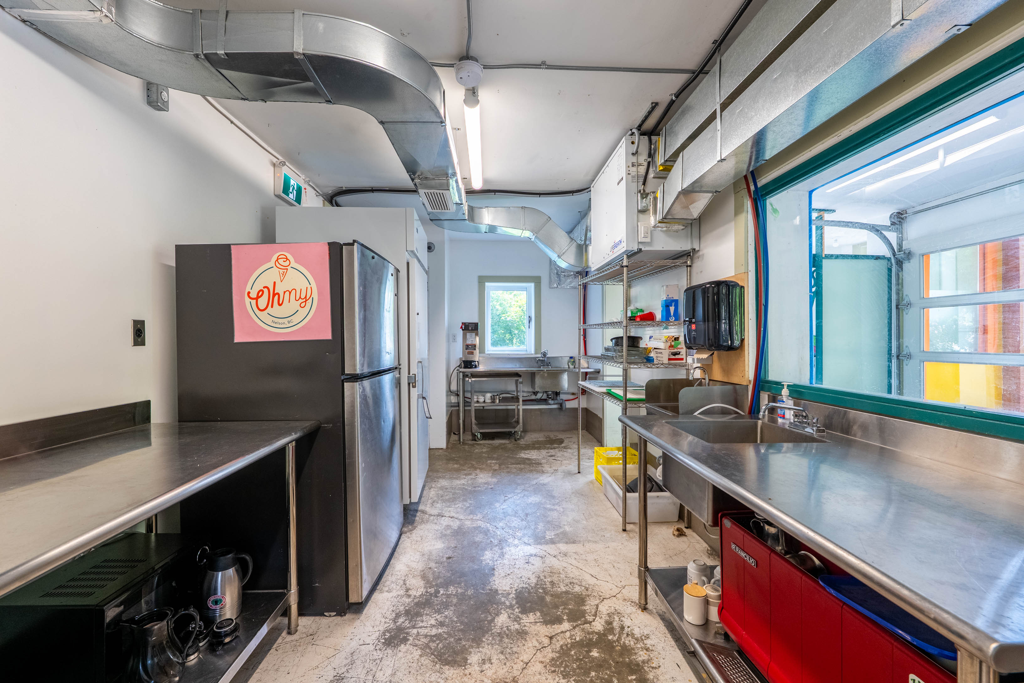 Lower-level commercial preparation area