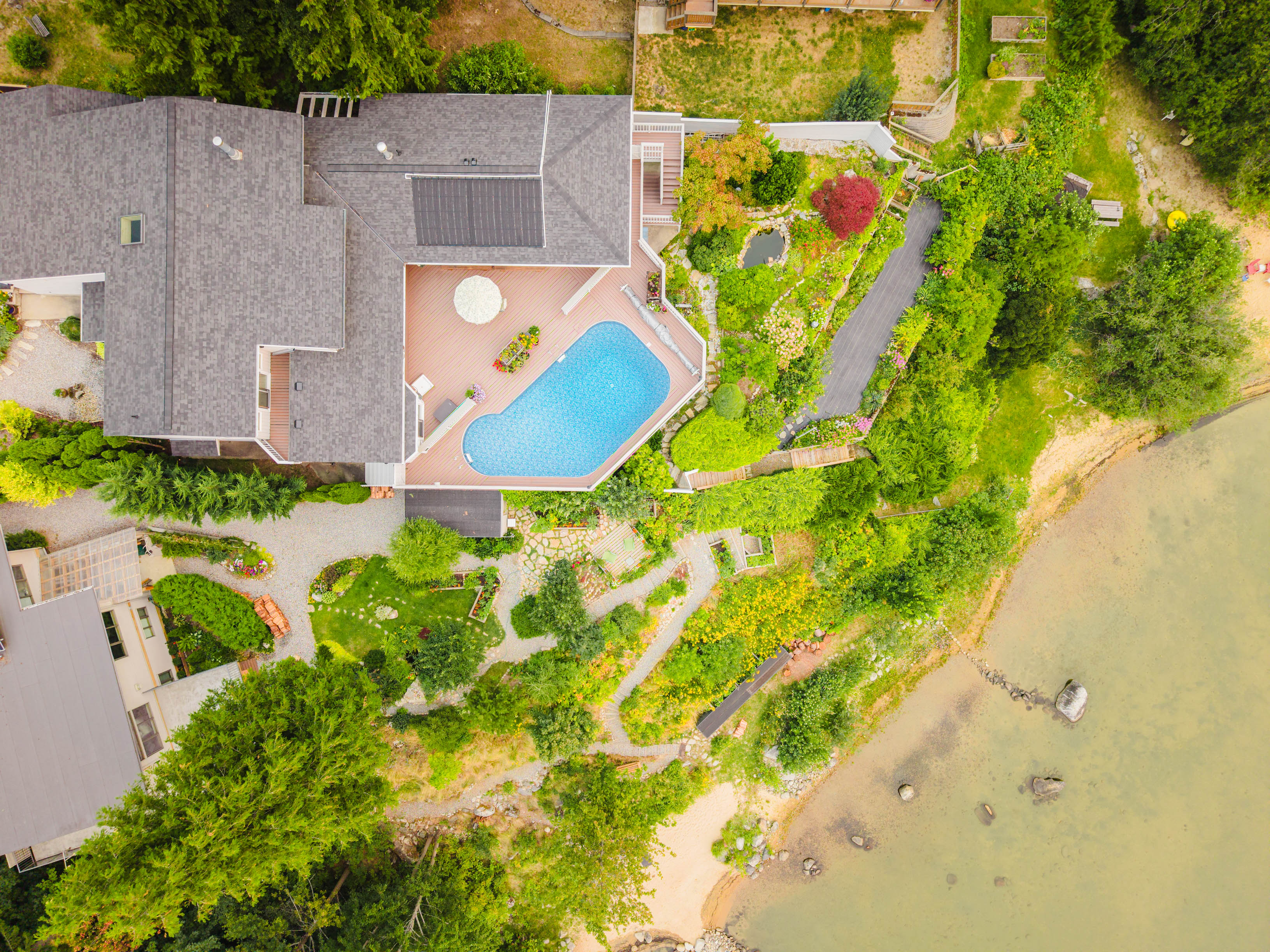 View the complete real estate listing