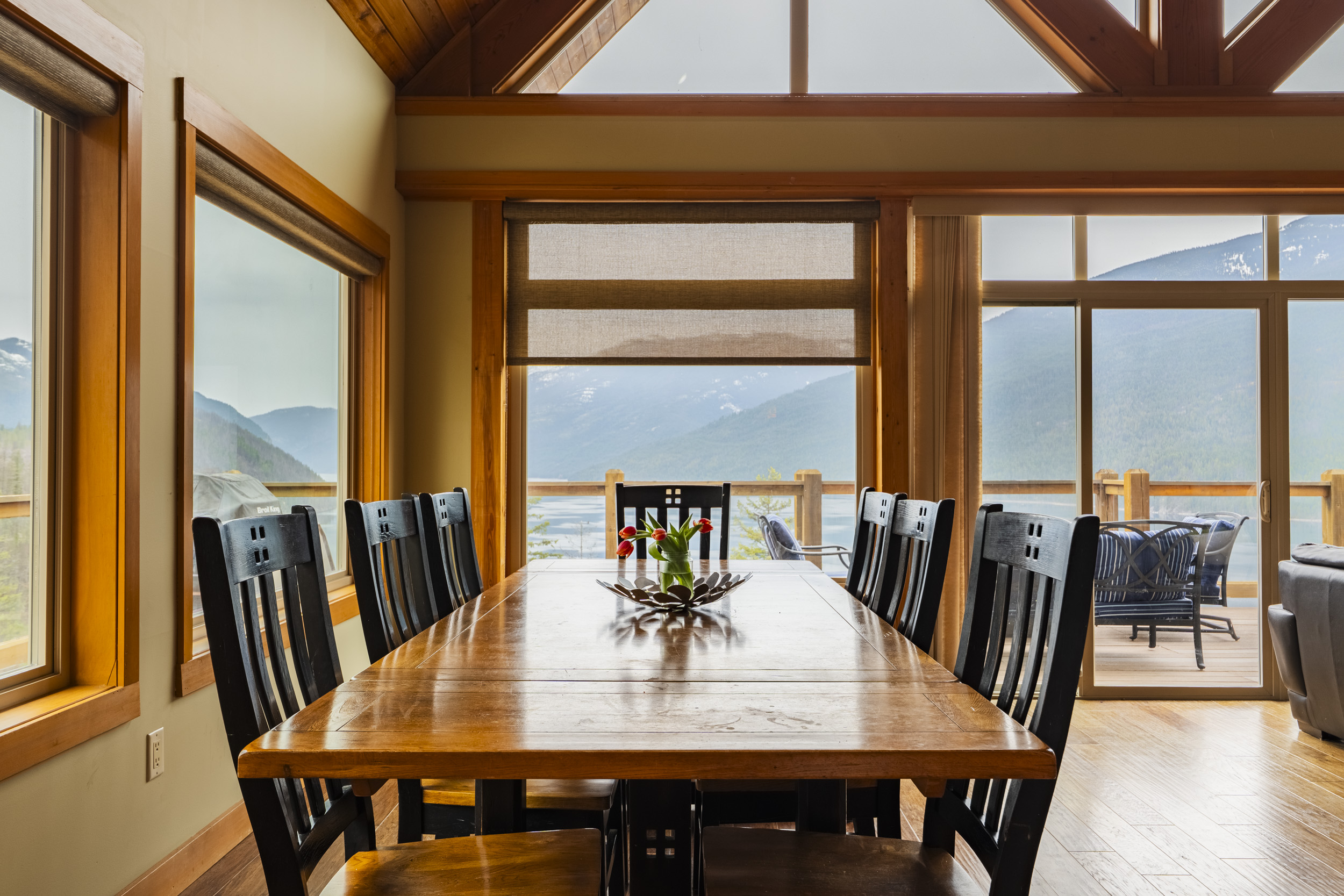Dining area overlooking Slocan Lake
