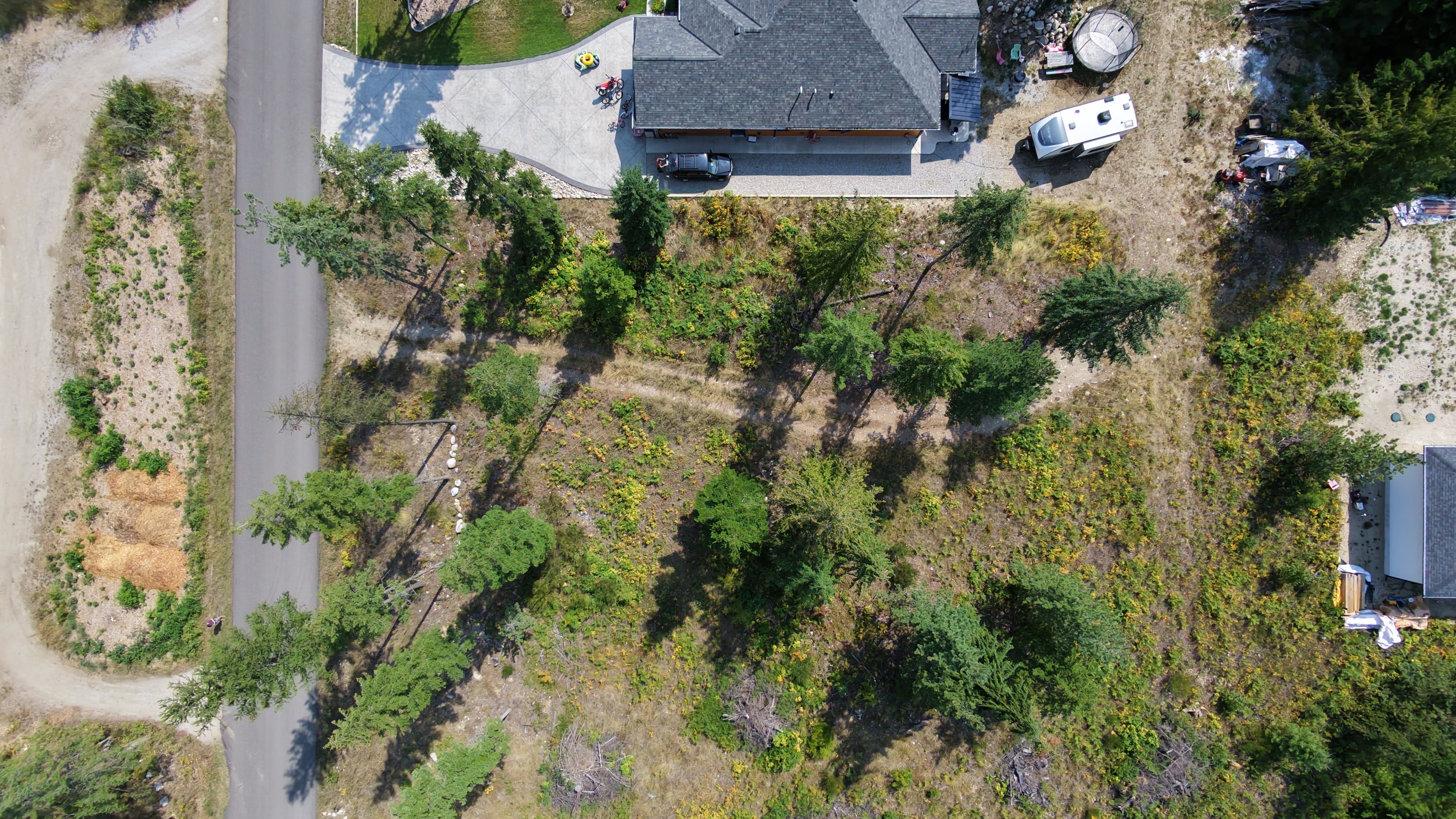 Overhead aerial view of Lot 4 Queens Bay Road in Balfour BC