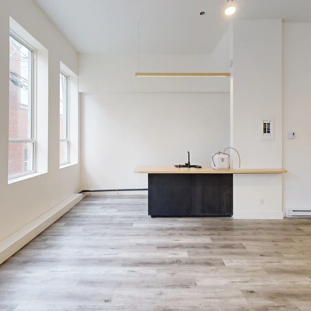 Bright commercial office space at 2-533 Baker Street in Nelson BC