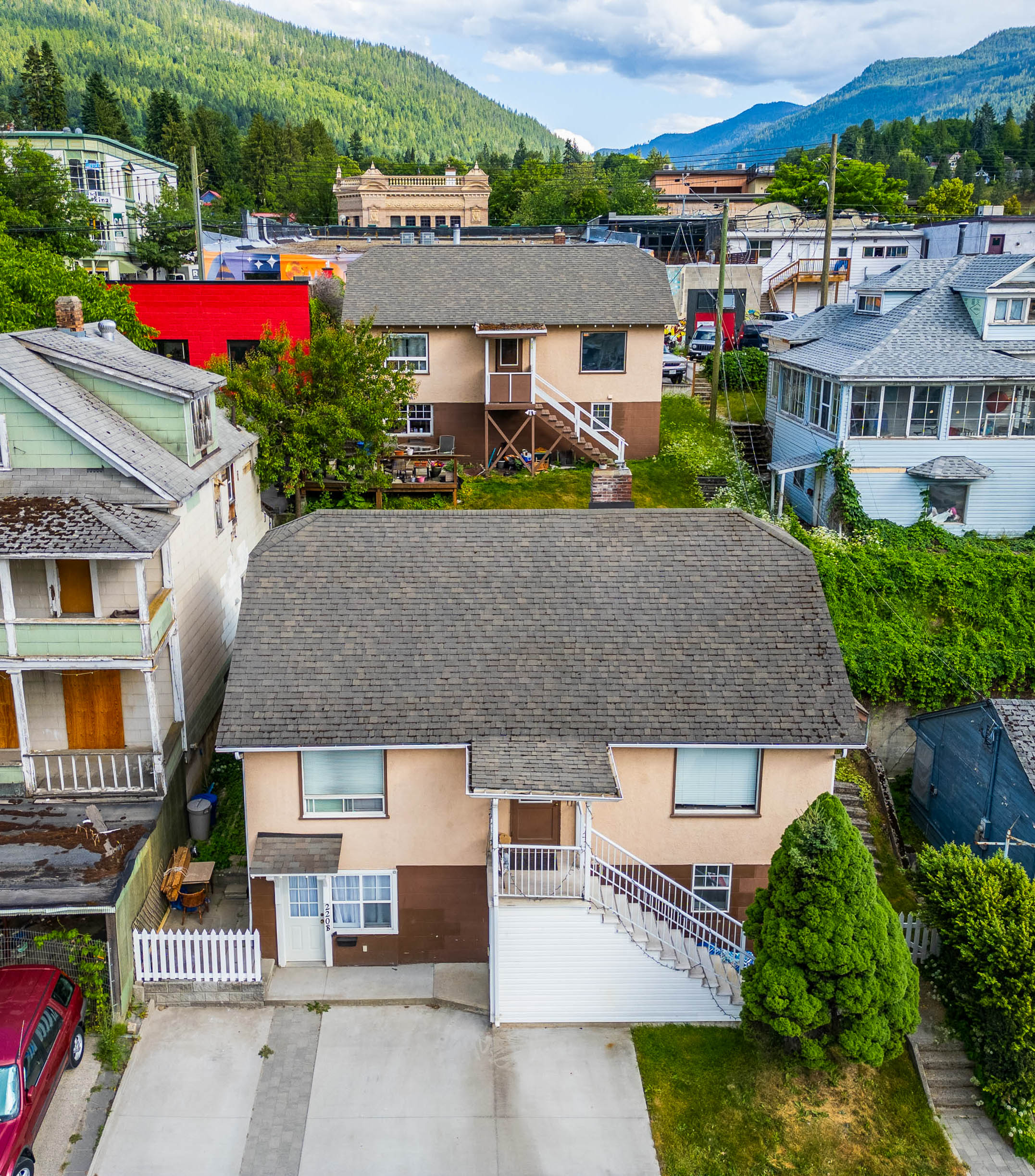 Aerial view showing two detached homes at 220 and 222 Vernon Street