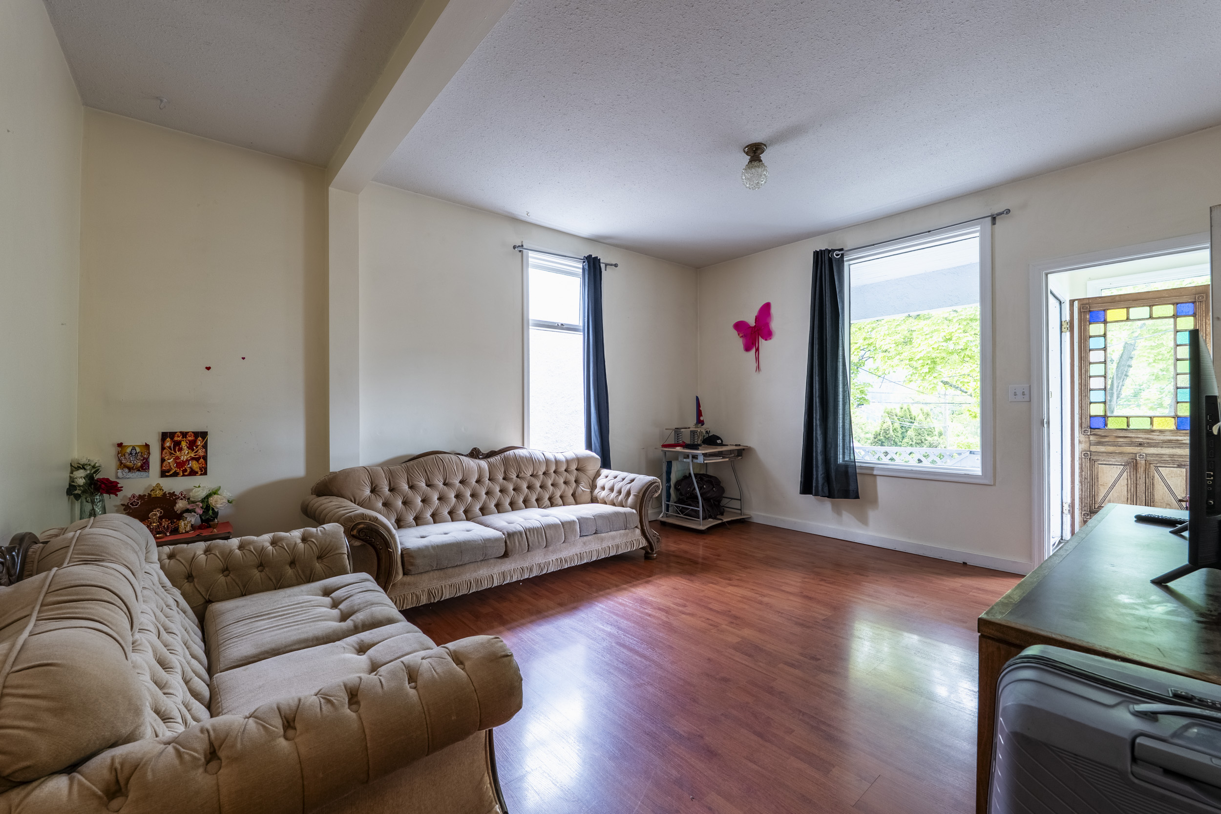 Furnished interior at 308 and 310 Carbonate Street
