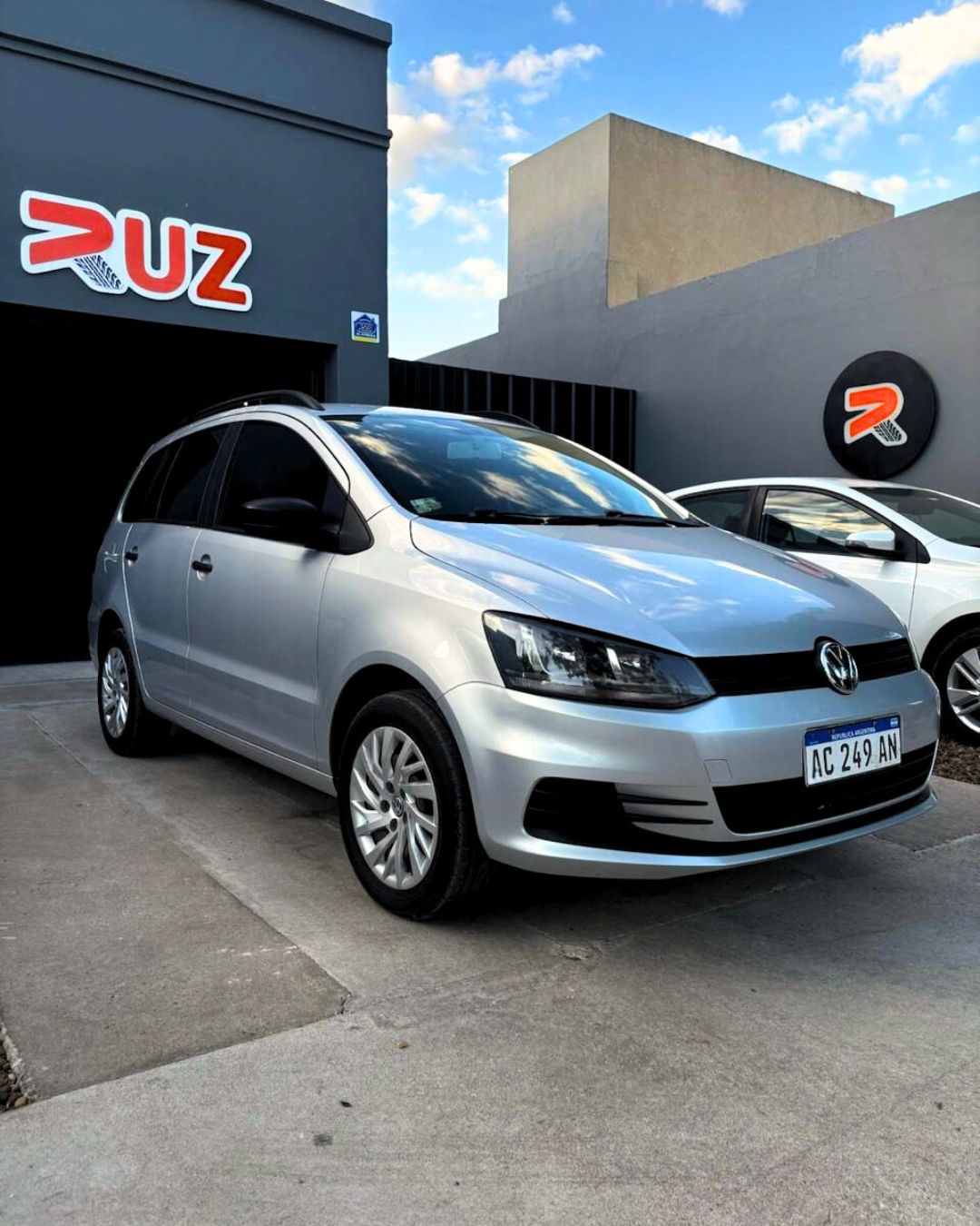 Volkswagen Suran Comfortline