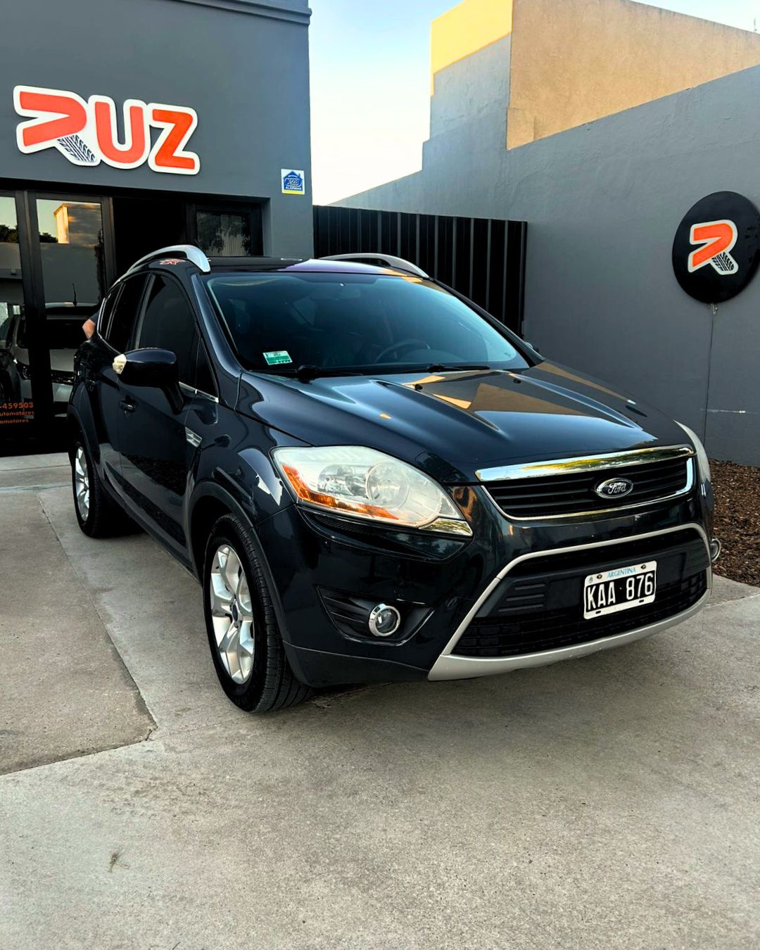 Ford Kuga Titanium AT 2.5 Turbo