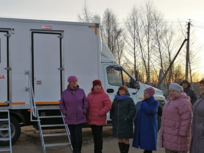 ФЛЮОРОГРАФ НА КОЛЕСАХ ДОБЕРЕТСЯ ДО СЕЛЯН