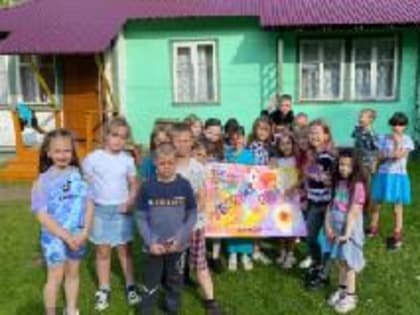 В «Радуге» прошёл конкурс отрядных уголков